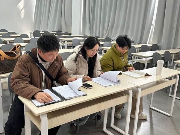 61770acf07dc25497b2a8f657e5f241c